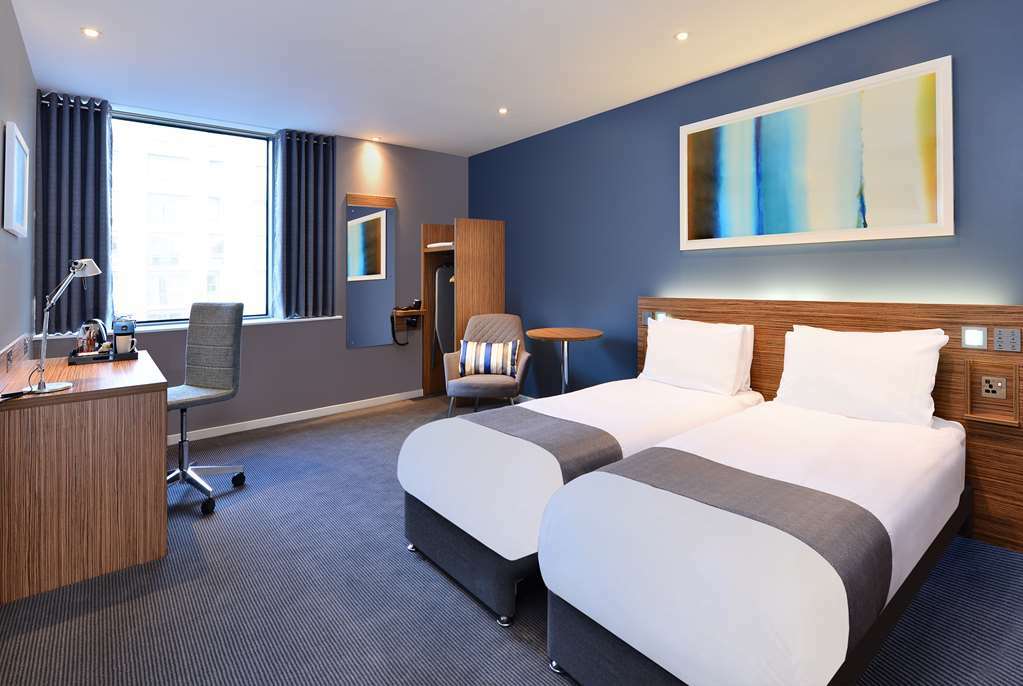 Travelodge Leeds Central 部屋 写真